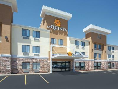 Гостиница La Quinta Inn And Suites Cedar Rapids