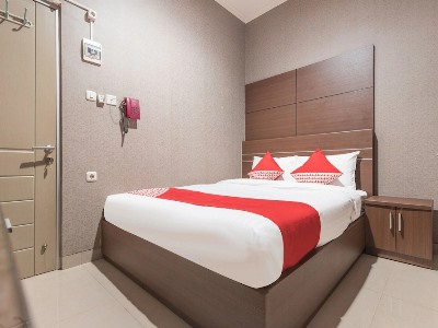 Hotel Oyo 383 Env Residence