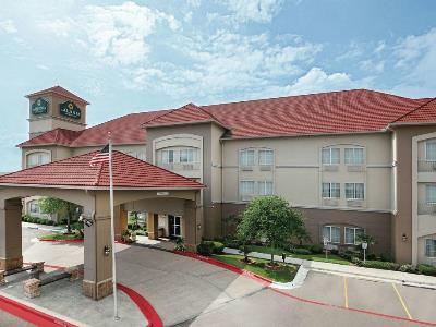 Hotel La Quinta Inn And Suites Laredo Airport