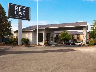 Гостиница Red Lion Inn And Suites Grants Pass