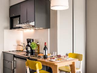 Aparthotel Adagio access Palaiseau Saclay