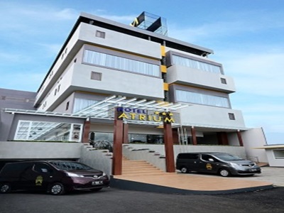 Гостиница Atrium Premiere Hotel Cilacap