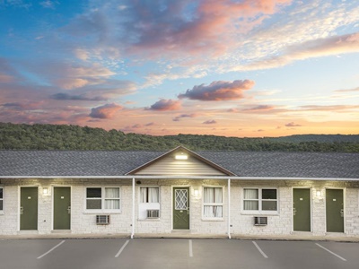 Hotel Knights Inn Pine Grove
