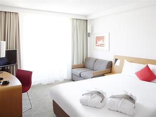 Гостиница Novotel Valenciennes