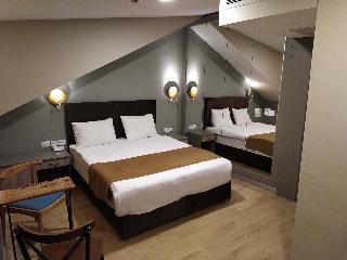 Hotel Jakaranda