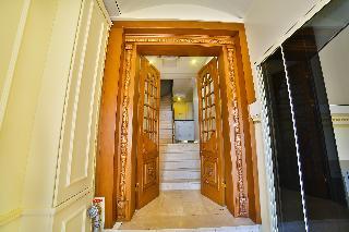 Гостиница Nayla Palace