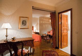 Hotel Sari Konak