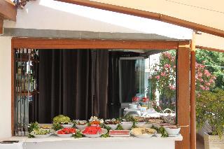 Hotel Sari Konak