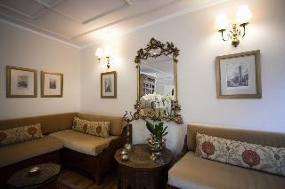 Hotel Sari Konak