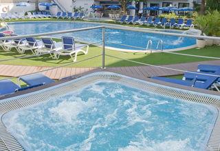 Гостиница GHT Balmes - Apartaments & Splash