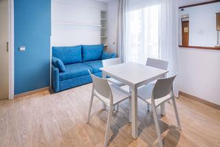 Гостиница GHT Balmes - Apartaments & Splash