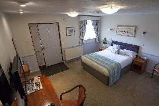 Гостиница The Poplars Hotel