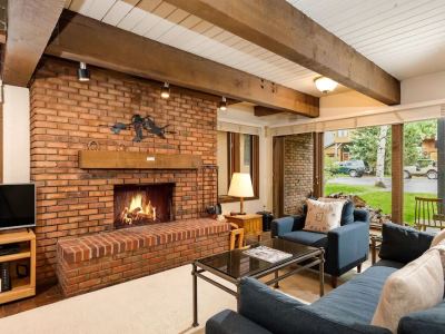 Гостиница Cottonwoods By Frias Properties