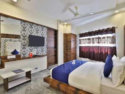 Hotel Oyo 11067 Swastik Inn