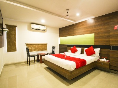 Hotel Oyo 6752 Apollo