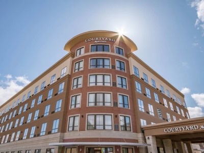 Гостиница Courtyard Marriott South Bend Downtown