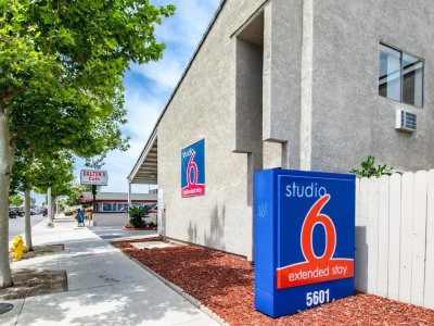 Гостиница Studio 6 Cypress