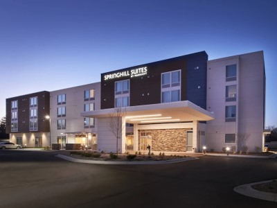 Hotel Springhill Ste East Lansing Univ Area