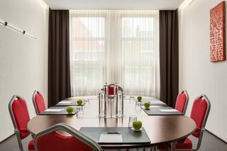 Hotel NH Bussum Jan Tabak