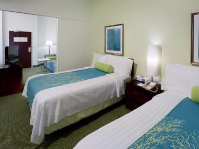 Гостиница Springhill Suites Dallas Quorum Drive