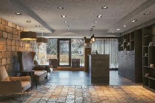 Гостиница Four Points by Sheraton Kolasin