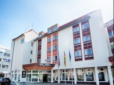 Гостиница Achat Hotel Neustadt an der Weinstraße