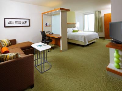 Гостиница Springhill Suites Pittsburgh Latrobe