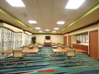 Гостиница Springhill Suites/Ashley Phosphate