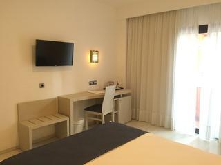 Гостиница Spa Cadiz Plaza
