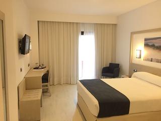 Гостиница Spa Cadiz Plaza