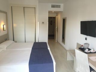 Гостиница Spa Cadiz Plaza