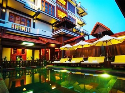 Hotel Noraksoeng Grand Palace