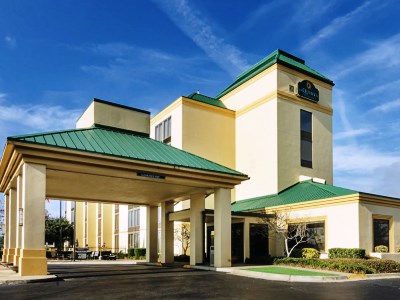 Гостиница La Quinta Inn Ste By Wyndham Dothan