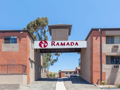 Гостиница Ramada By Wyndham Poway