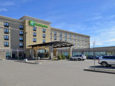 Hotel Holiday Inn Suites Edmonton Apt Conv Ctr