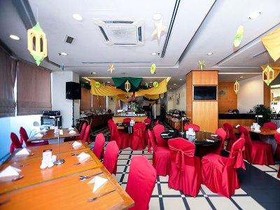 Гостиница Empress Sepang
