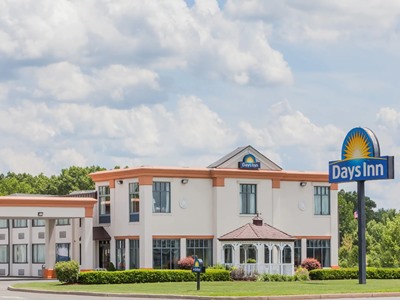 Гостиница Days Inn By Wyndham Bradley Intl Airport