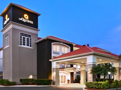 Гостиница La Quinta Inn And Suites Port Charlotte