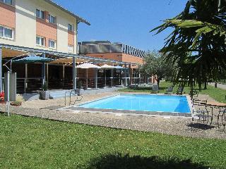 Гостиница Le Domaine des Fontaines