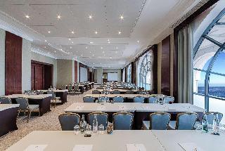 Гостиница Hyatt Regency Nice Palais De La Mediterranee