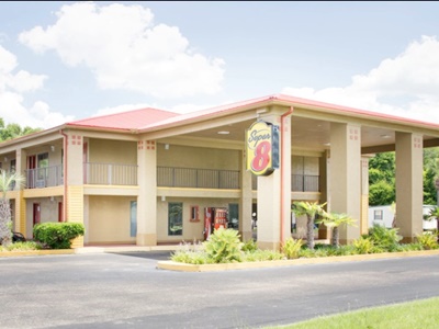 Гостиница Super 8 By Wyndham Defuniak Springs