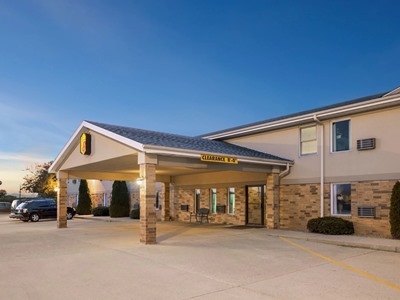 Hotel Super 8 By Wyndham Mattoon