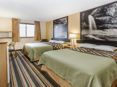 Hotel Super 8 By Wyndham Ottawa Starved Rock