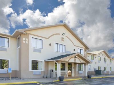 Hotel Super 8 By Wyndham Howe