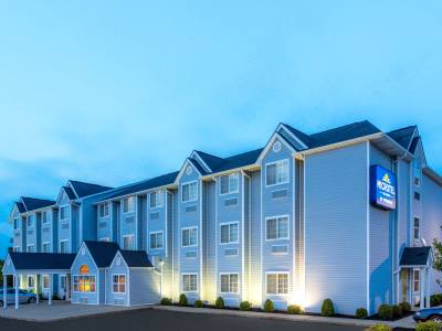 Гостиница Microtel Inn Suites By Wyndham Dry Ridge