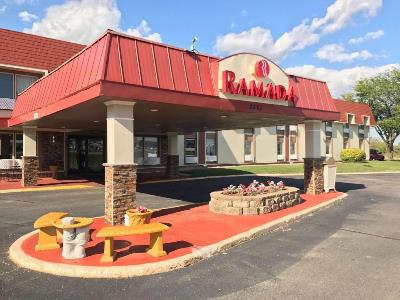 Hotel Ramada By Wyndham Albert Lea