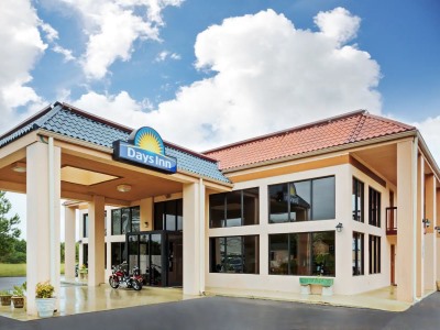 Hotel Days Inn By Wyndham Clinton