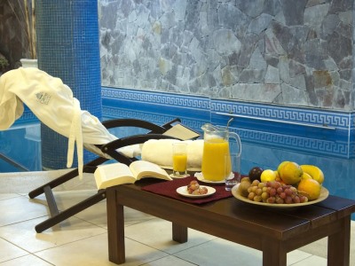 Гостиница Cilene Del Faro Suites And Spa