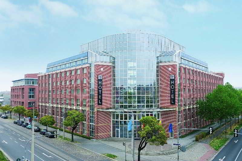 Гостиница NH Dresden Neustadt