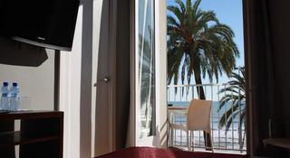 Hotel Subur
